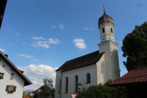 Kirche St. Peter und Paul in Obersöchering