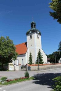 St. Johann Baptist und Michael in Egmating
