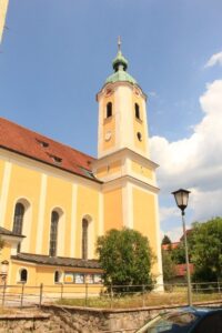 Pfarrkirche St. Mariä Himmelfahrt in Miesbach
